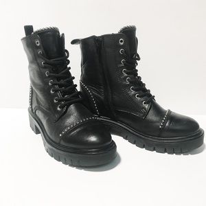 BUNDLE Black Boots